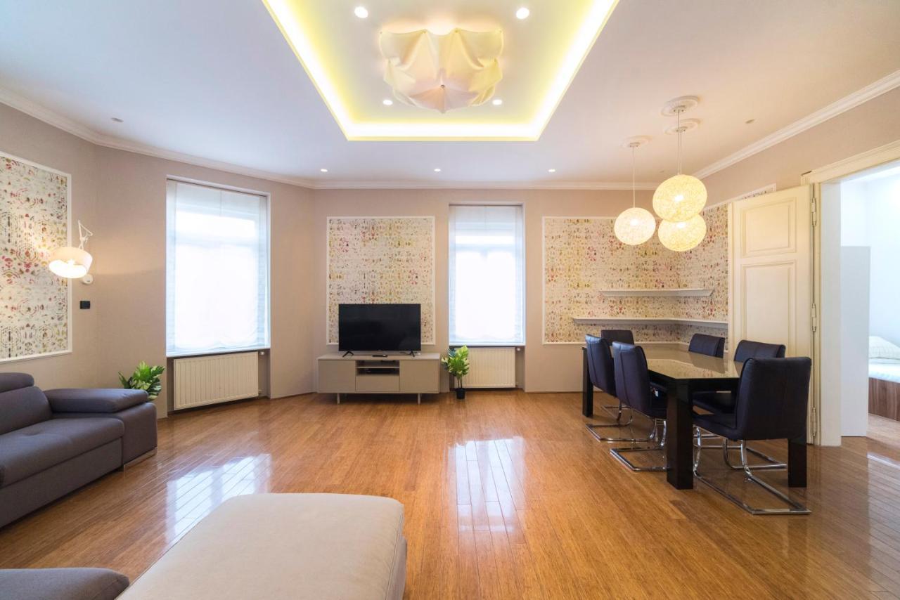 Agape Apartments Zagreb Bagian luar foto